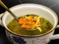 Zupa klarowna co to znaczy? Odkryj jej tajemnice i smak