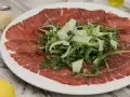 Najlepsze sosy do carpaccio z wołowiny, które zachwycą Twoje podniebienie