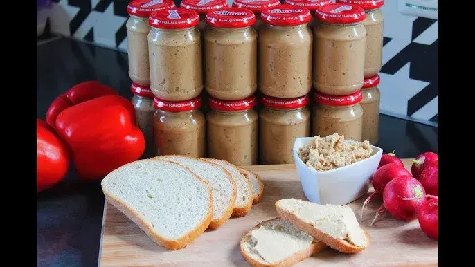 Jak przygotować pasztet drobiowy w słoiku w piekarniku krok po kroku