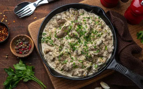 Ile kcal ma wątróbka drobiowa smażona? Zaskakujące wartości odżywcze