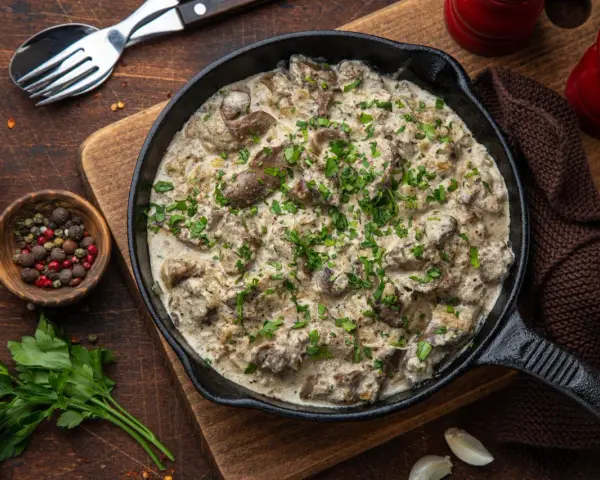 Ile kcal ma wątróbka drobiowa smażona? Zaskakujące wartości odżywcze