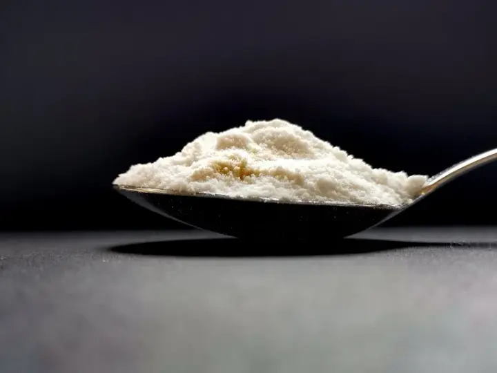 Łyżka do zupy ile ml? Poznaj standardową pojemność 15 ml!