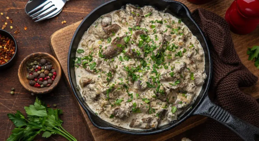 Ile kcal ma wątróbka drobiowa smażona? Zaskakujące wartości odżywcze