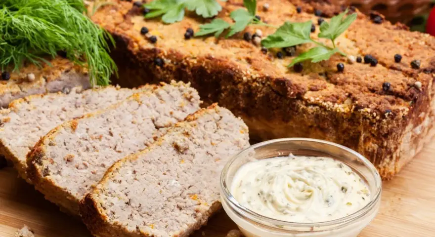 Jak przygotować pasztet z sarny i wieprzowiny - sprawdzone przepisy i składniki