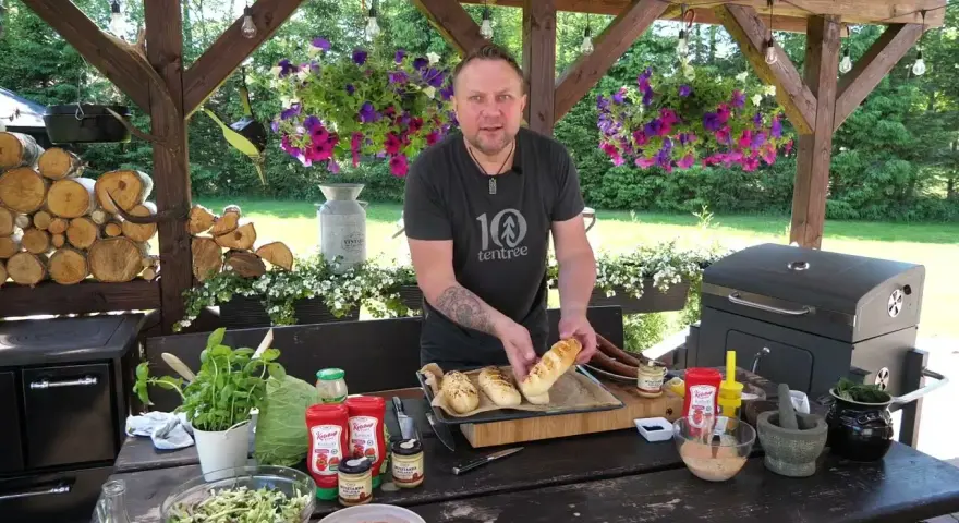 Najlepsza kiełbasa do hot dogów – wybierz smak, który zachwyci